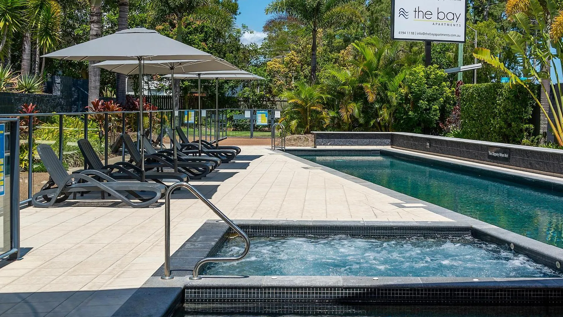 Aparthotel The Bay Apartments Hervey Bay