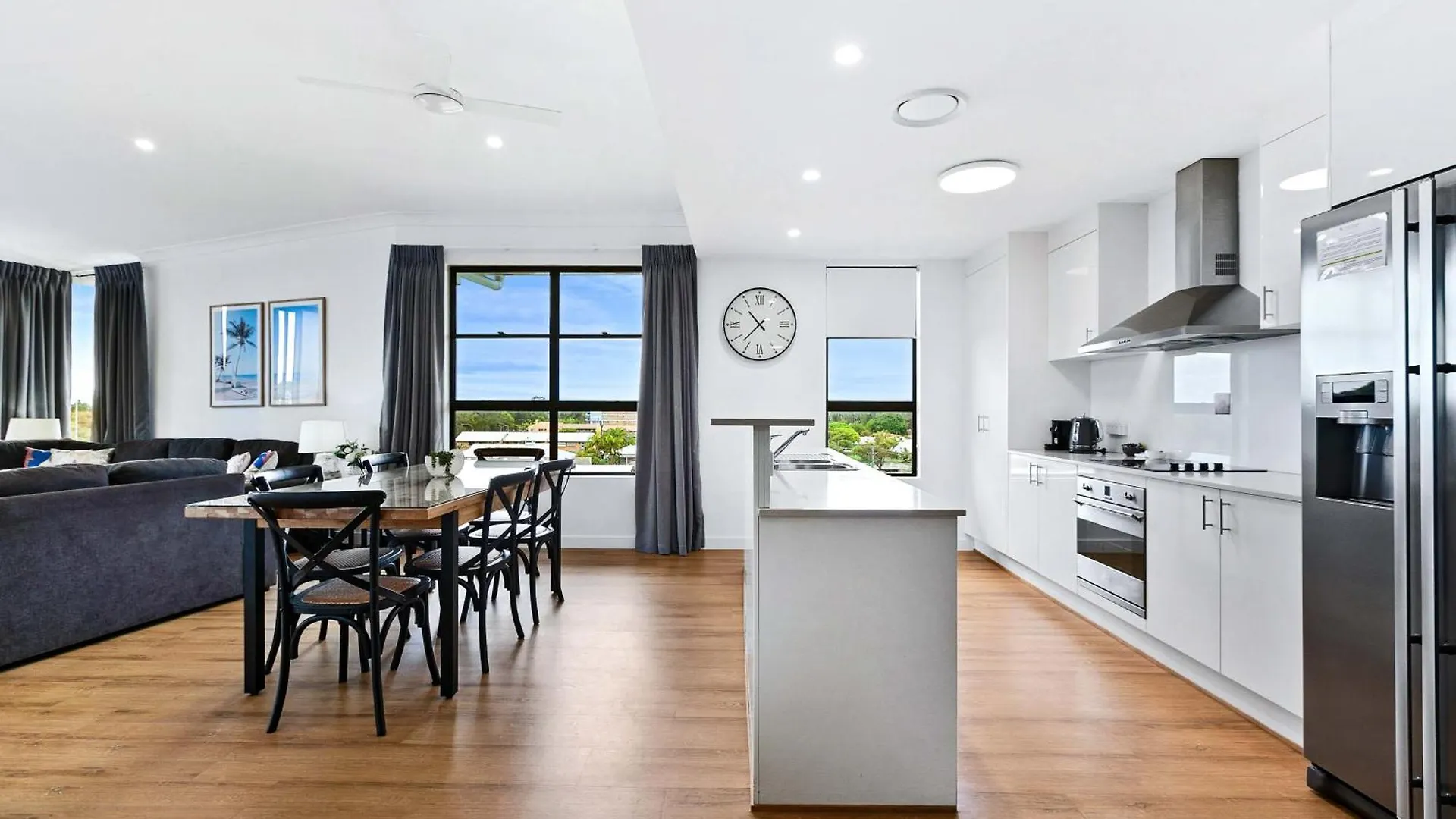 The Bay Apartments Hervey Bay 4*,  Australia