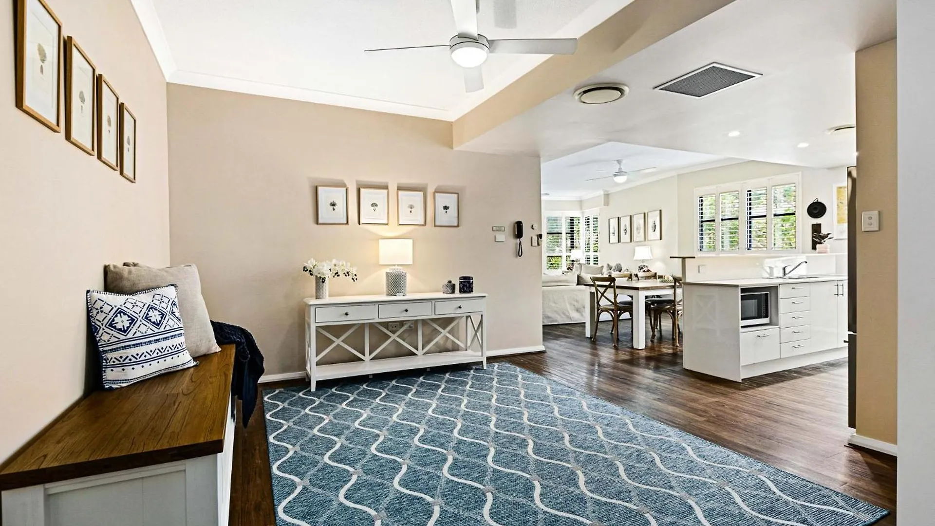 Aparthotel The Bay Apartments Hervey Bay