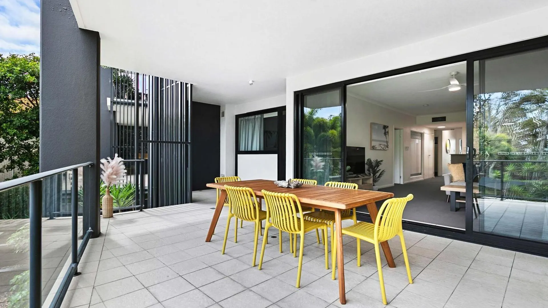 Aparthotel The Bay Apartments Hervey Bay