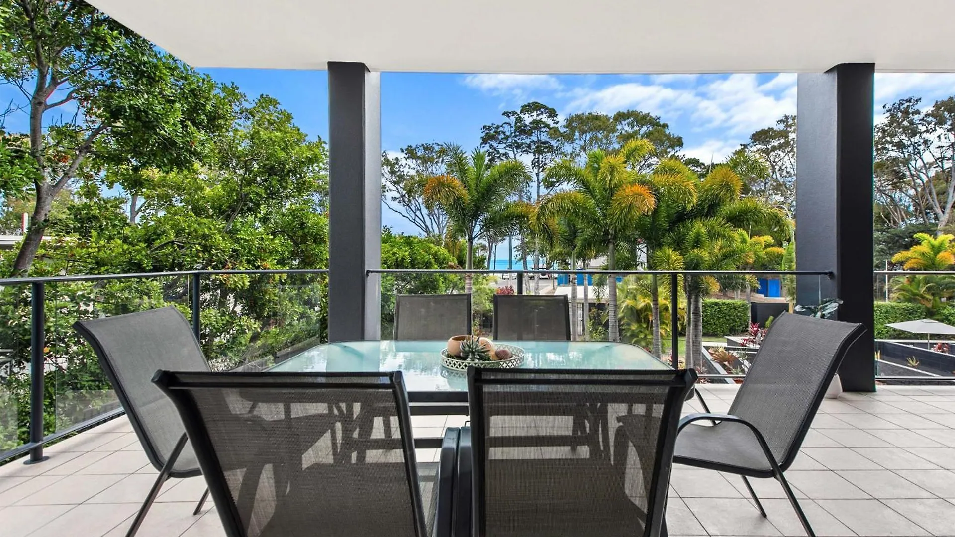 Aparthotel The Bay Apartments Hervey Bay