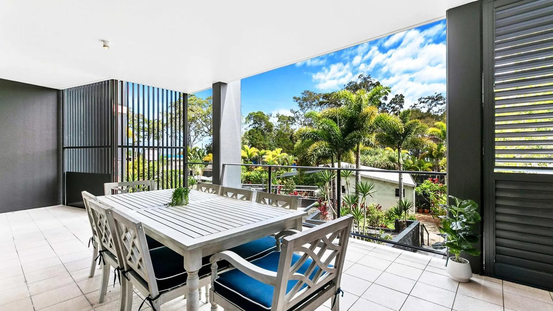 The Bay Apartments Hervey Bay Aparthotel